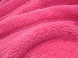 Characteristics of coral velvet and fleece